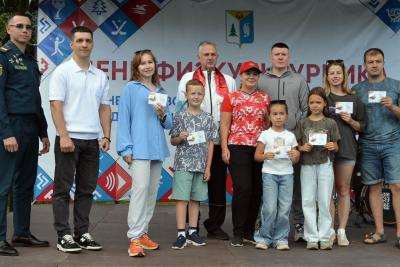 Вручены золотые знаки отличия ВФСК «ГТО»